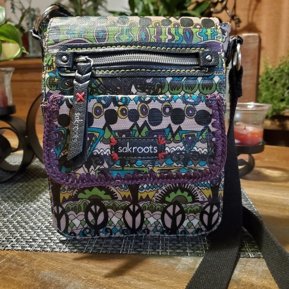 The Sak Handbags - Sakroots Peace Crossbody Bag